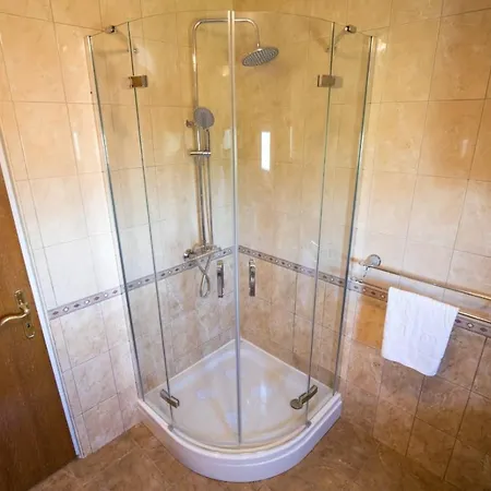Holiday Maroko, With Private Pool Galovac (Zadar)