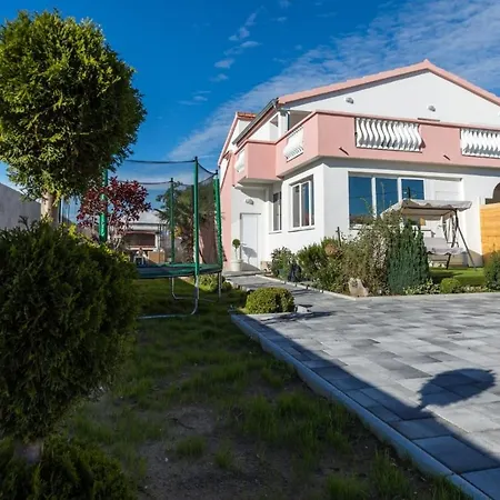 Daire Holiday Maroko, With Private Pool Galovac (Zadar)