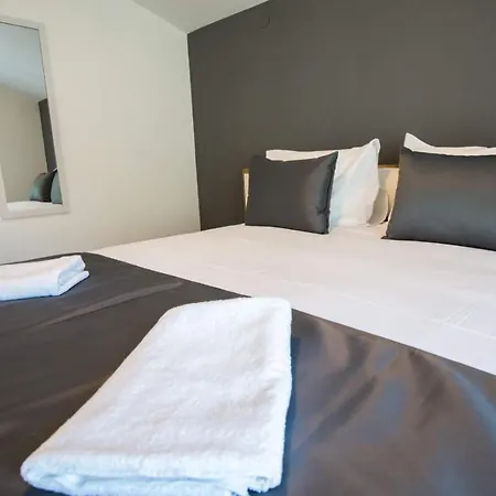 Holiday Maroko, With Private Pool Galovac (Zadar)